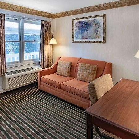 Travelodge By Wyndham Great Barrington Berkshires Exterior photo