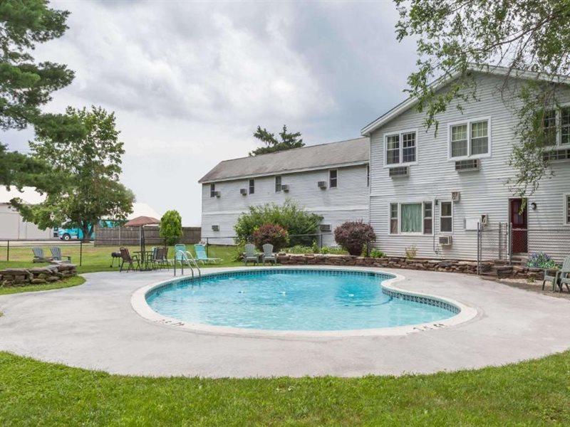 Travelodge By Wyndham Berkshires Motel Great Barrington